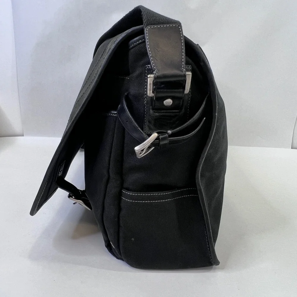 Coach messenger bag